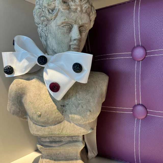 IL NOSTRO GIULIO SI VESTE DI NOVEMBRE !!!! 💜
#tattiniidraulica1958#interiordesign#interiors#homedesign#bathroomdesign#bathroom#progettazione#progettazionedinterni#arredobagno#arredointerni#bagnodesign#arredocasa#homedecoration#ideabagno#imola#bologna#ravenna#bathroominspiration#chiaviinmano#ristrutturazione#